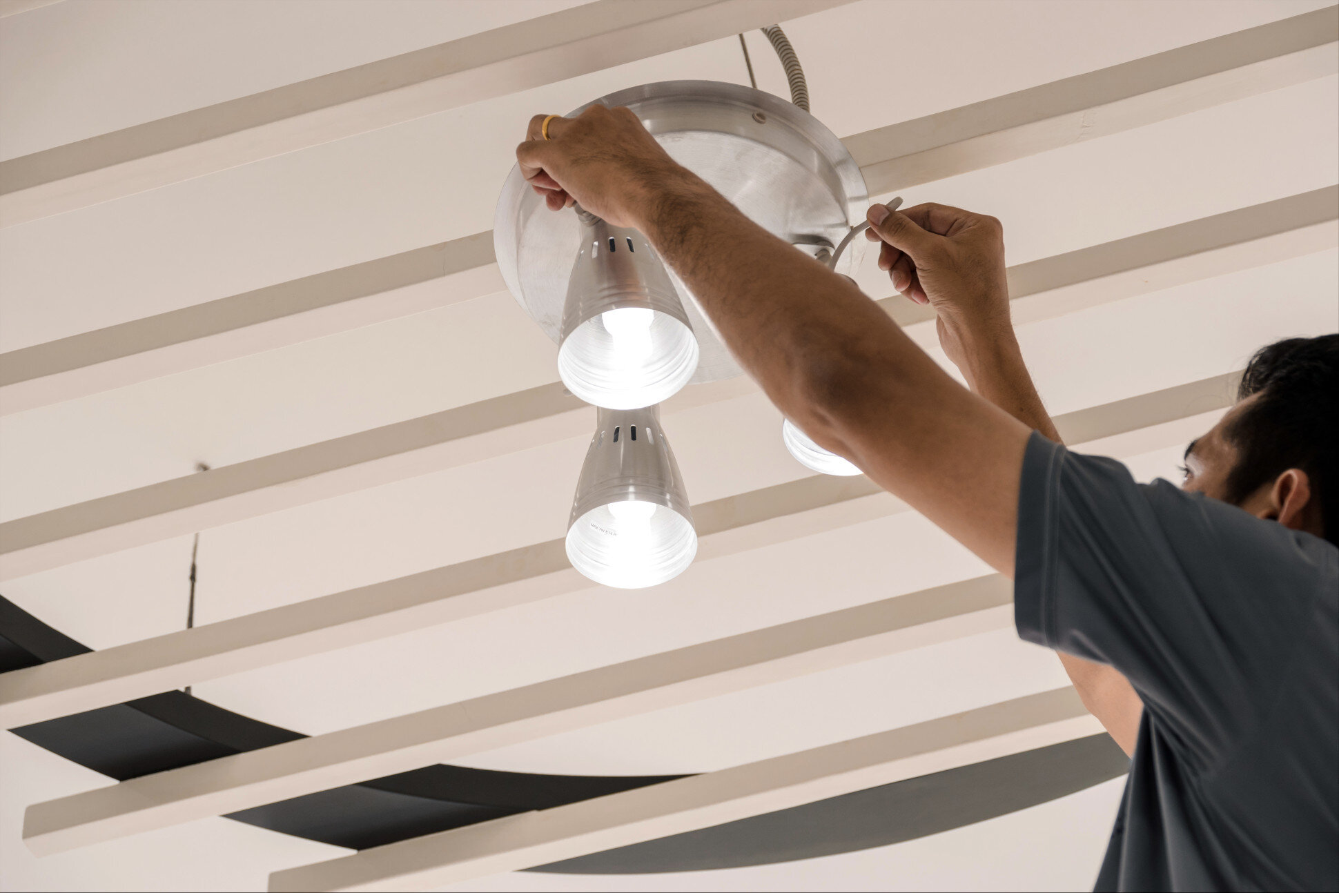 Bringing Your Vision to Life: Customized Lighting Installation Services